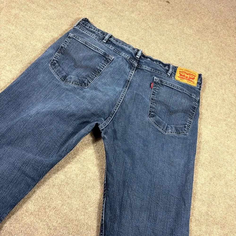 Levi's 505 Jeans Mens 40X30 Blue Denim Straight Leg High Rise Casual Medium Wash
